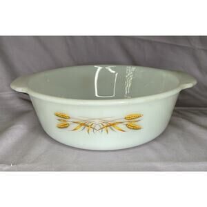 Vintage Sears Glasbake 2QT Round Casserole Dish/Bowl Wheat pattern J224 Rare